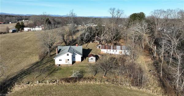 667 Pads RD, Wilkesboro, NC 28697