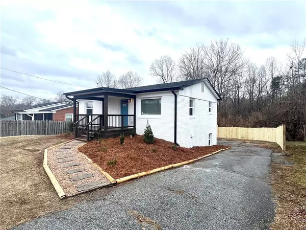 Thomasville, NC 27360,819 Bowerwood DR