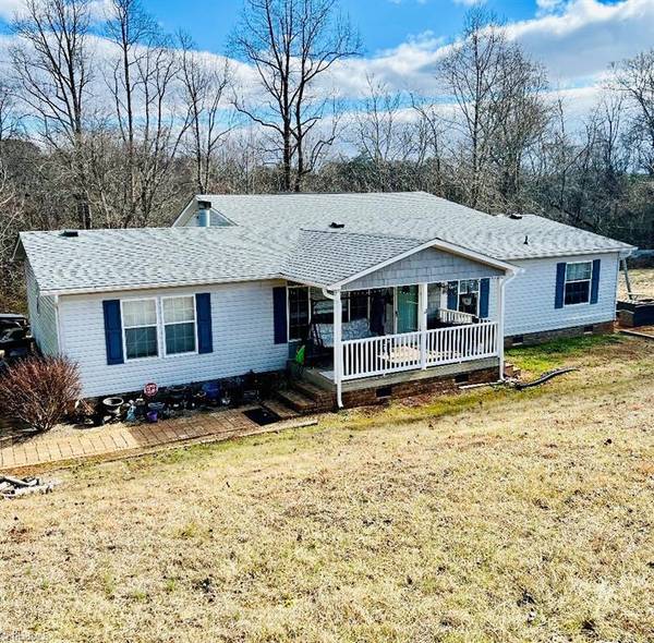 4854 Sparta RD, North Wilkesboro, NC 28659