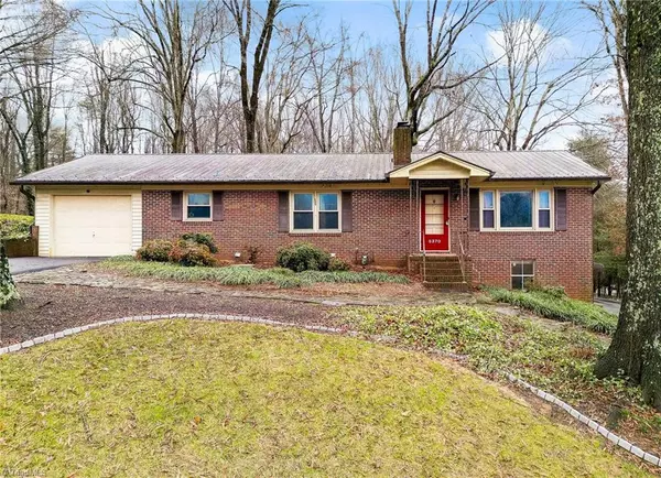 5370 Alamo DR,  Winston Salem,  NC 27104
