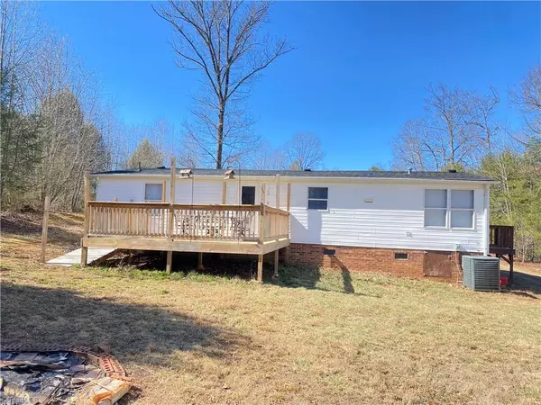 North Wilkesboro, NC 28659,1517 Windy Ridge RD