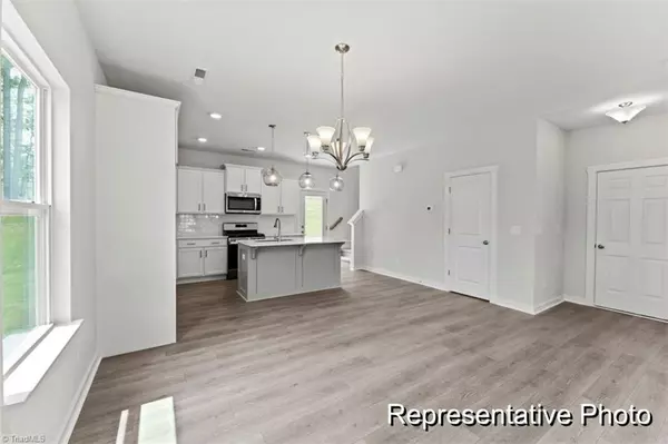 High Point, NC 27265,4066 Monteray CIR #103