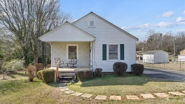 303 Mendota AVE, Lexington, NC 27292