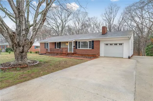 Mocksville, NC 27028,101 Woodpark DR