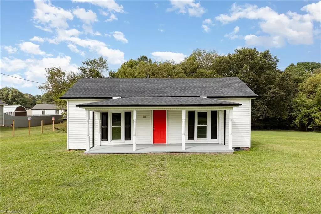 Eden, NC 27288,1005 Sharpe AVE