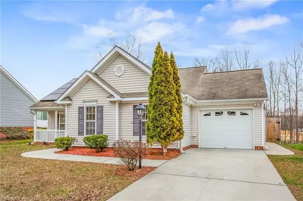 Winston Salem, NC 27107,5281 Mount Hope DR