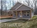 738 Meadowgreen Village DR, Eden, NC 27288