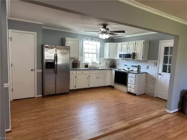 Millers Creek, NC 28651,118 Welborn ST