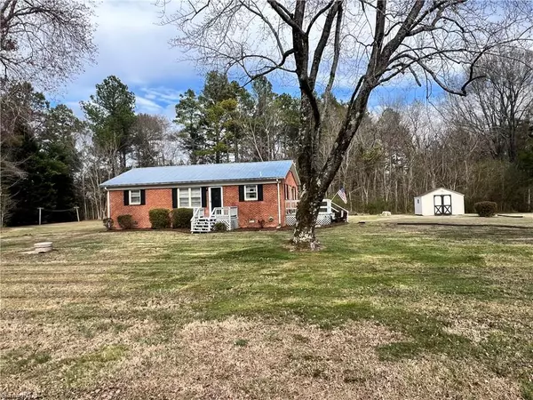 Thomasville, NC 27360,163 Lacy Hepler RD