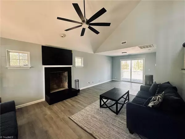 Charlotte, NC 28227,5147 Rosemede DR