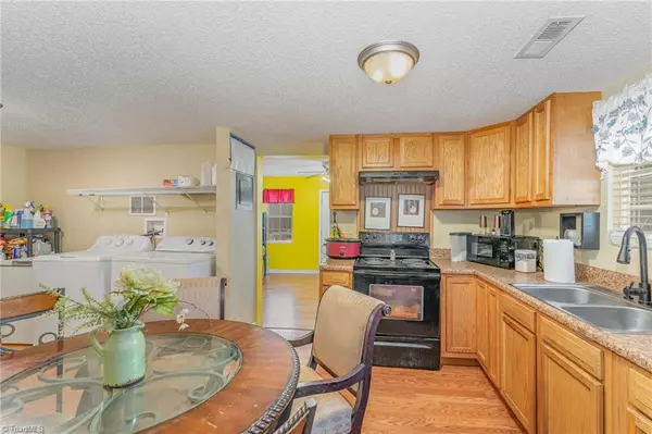 Stoneville, NC 27048,6105 Nc Highway 135