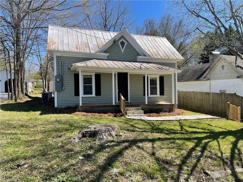 541 Columbia AVE, Ramseur, NC 27316