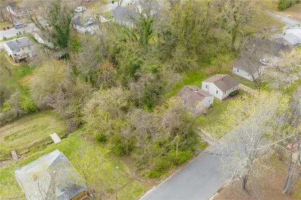 High Point, NC 27262,905 Grant ST