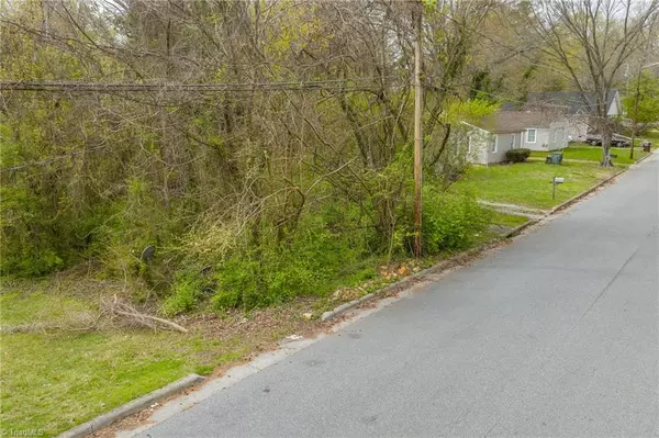 High Point, NC 27262,905 Grant ST