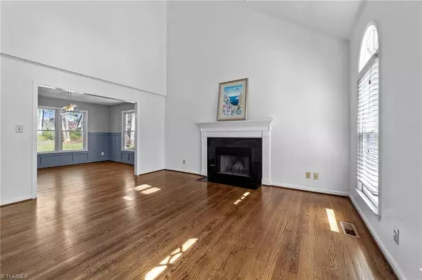 Oak Ridge, NC 27310,4906 Golden Oaks DR