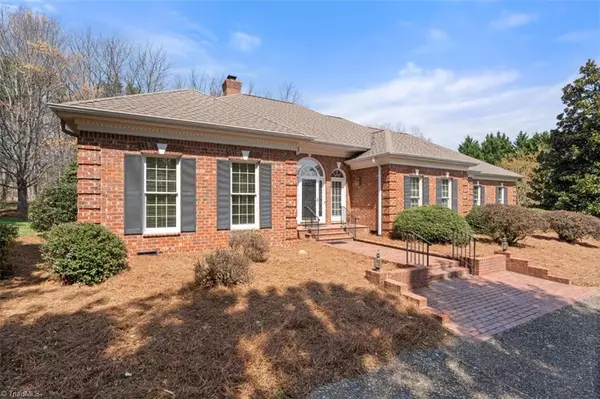 King, NC 27021,121 Windermere WAY