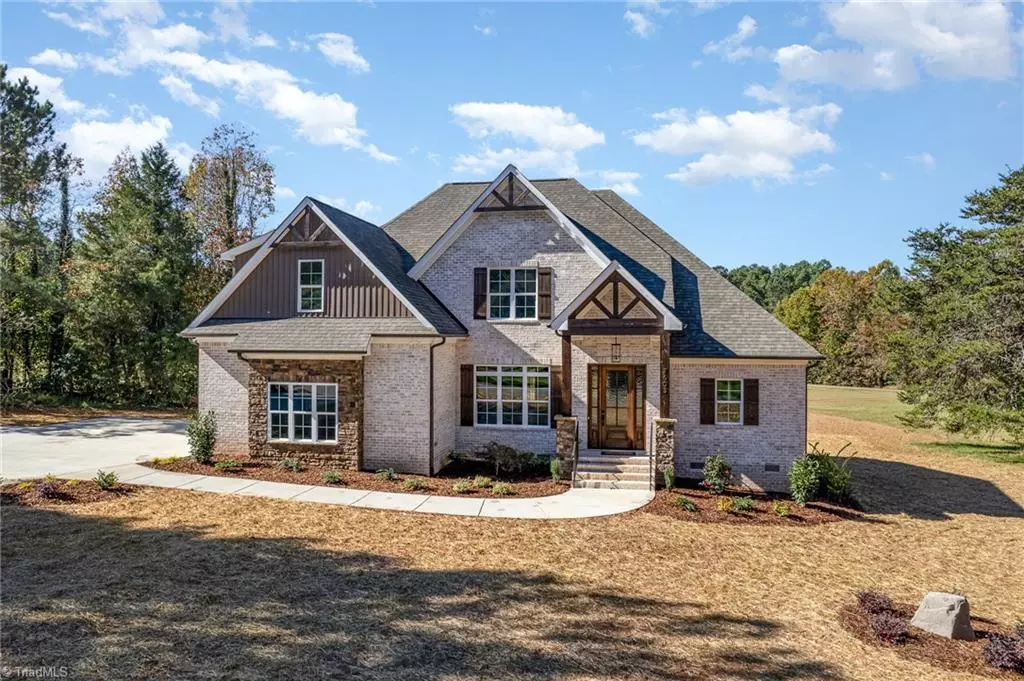 Summerfield, NC 27358,7603 Frogs Leap WAY