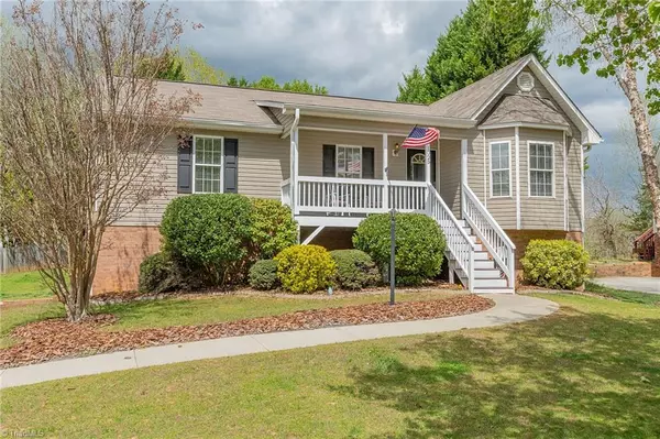 Winston Salem, NC 27107,1025 Winterside LN