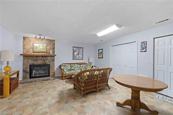 Clemmons, NC 27012,224 Twin Creeks RD