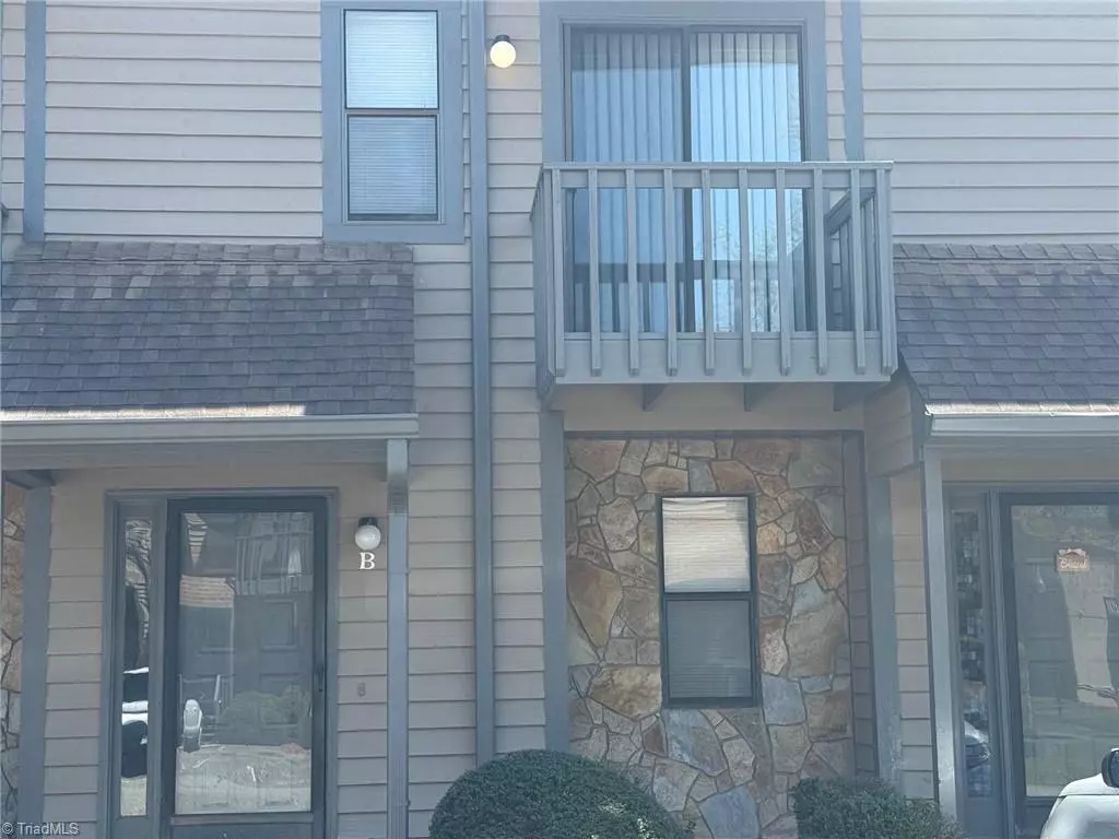 Winston Salem, NC 27106,420 Vista CIR #B