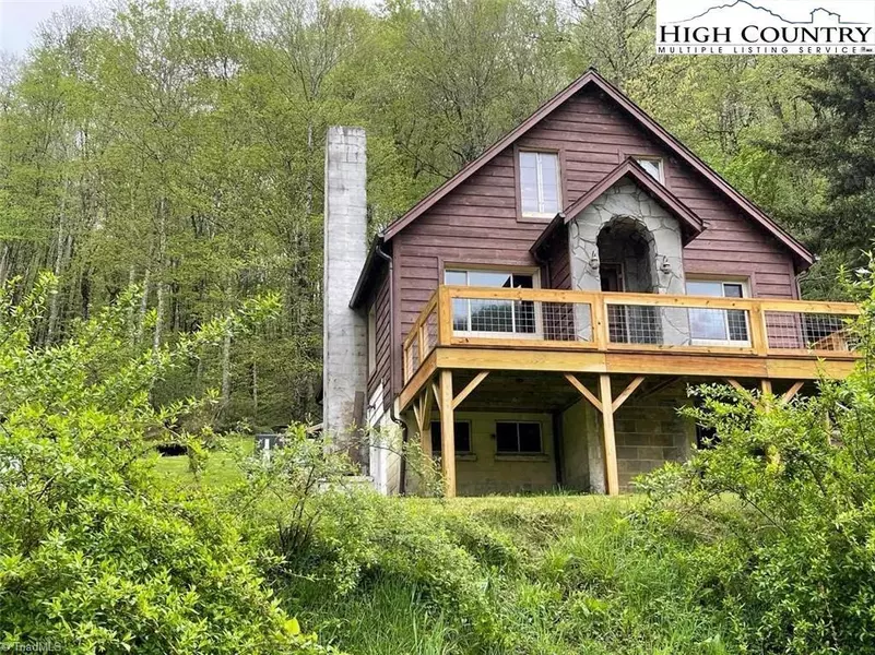 743 School House RD, Whitetop, VA 24382