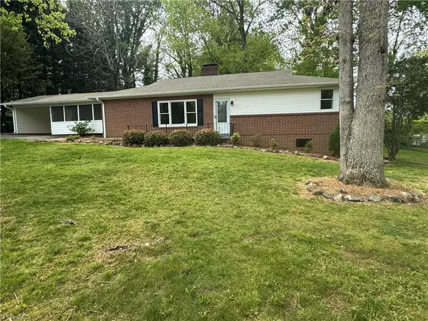 Winston Salem, NC 27104,4146 Rosalie ST