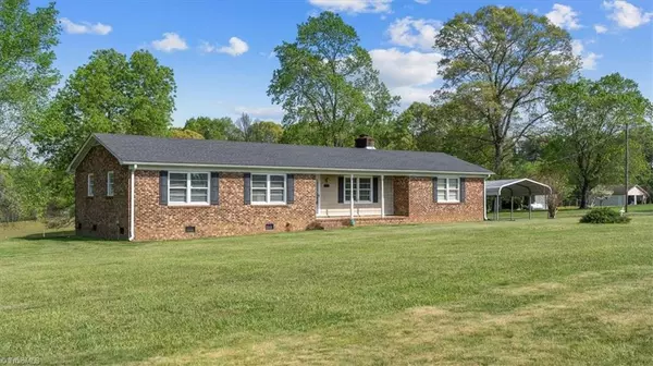 Julian, NC 27283,4759 Scythe RD