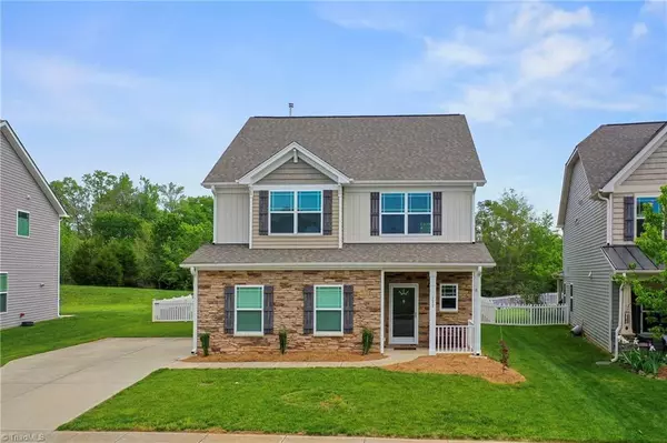 177 Kilbourne DR, Bermuda Run, NC 27006