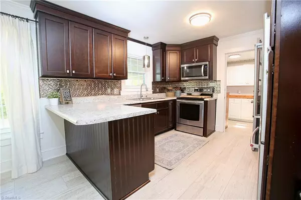 Lexington, NC 27292,204 Lakewood DR