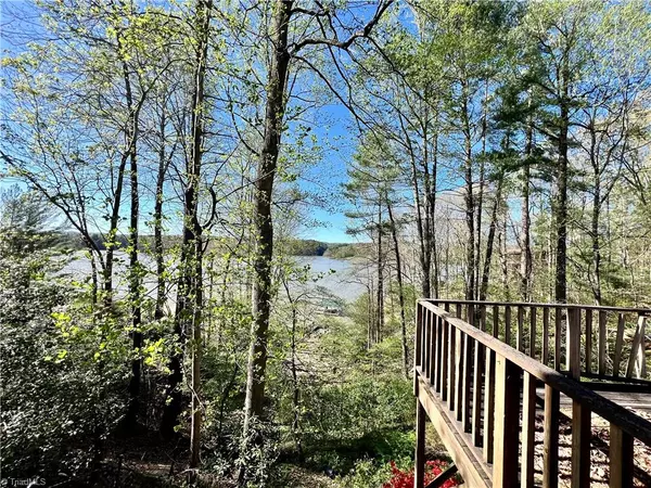 Wilkesboro, NC 28697,126 Greenwood LN