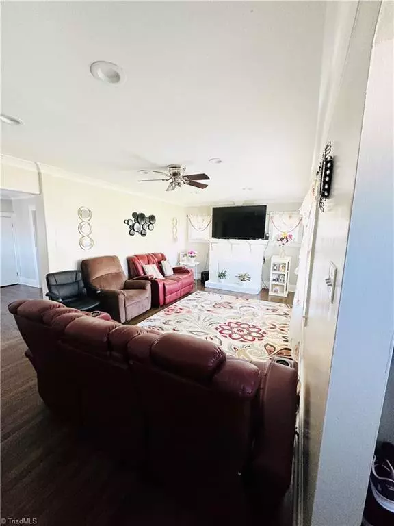 Winston Salem, NC 27107,1950 Butler ST