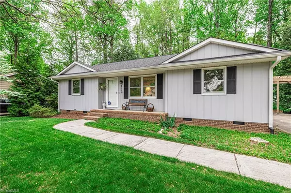 4118 Elmyra DR,  Greensboro,  NC 27407