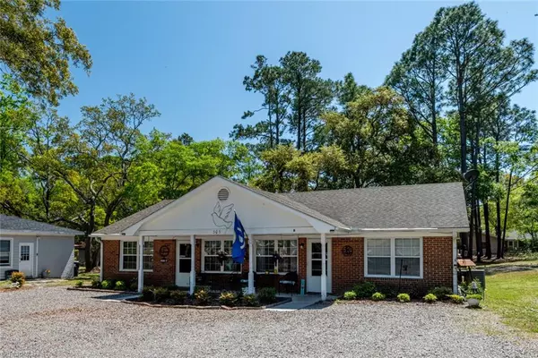 305 Stuart AVE,  Southport,  NC 28461