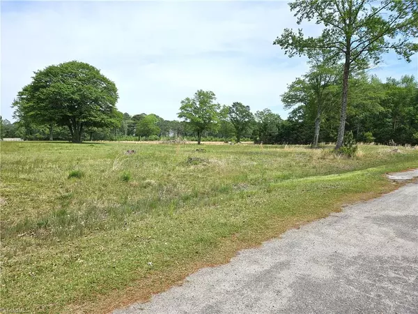 La Grange, NC 28551,xx 5.95 acres Country RD