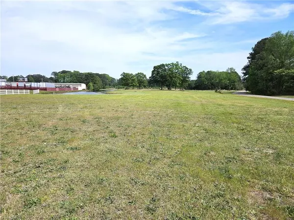 xx 5.95 acres Country RD, La Grange, NC 28551