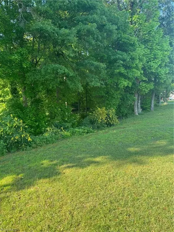 Thomasville, NC 27360,409 & 411 Unity ST
