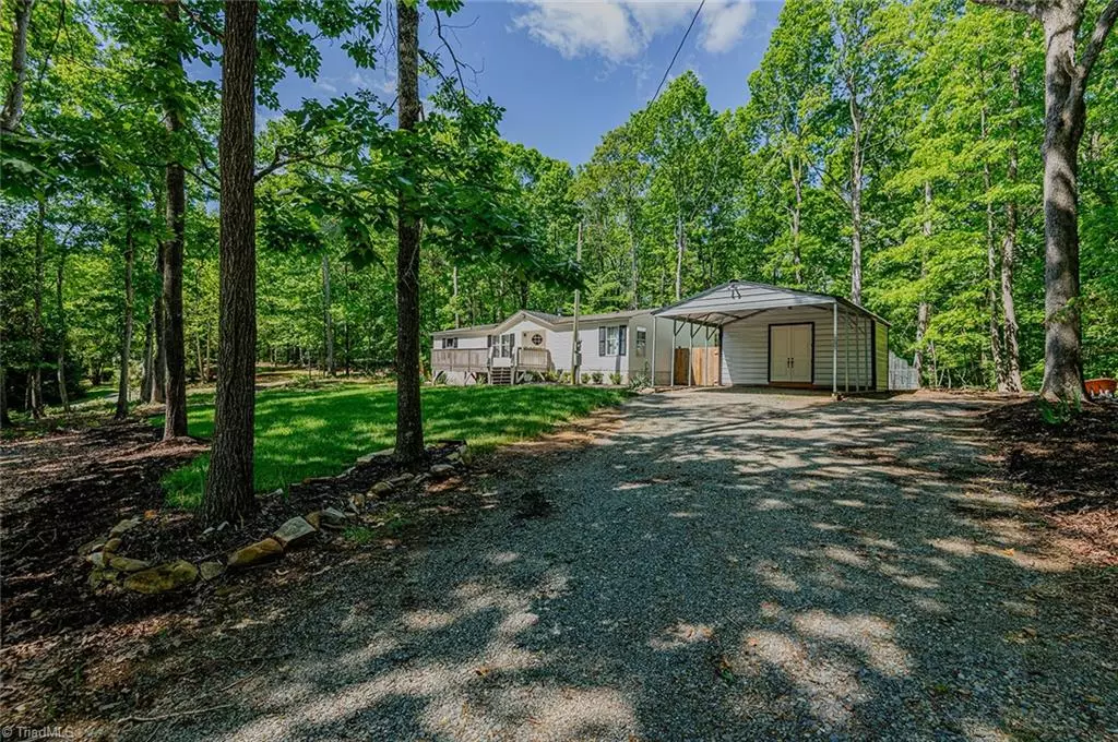 Snow Camp, NC 27349,6197 Cane Creek CT