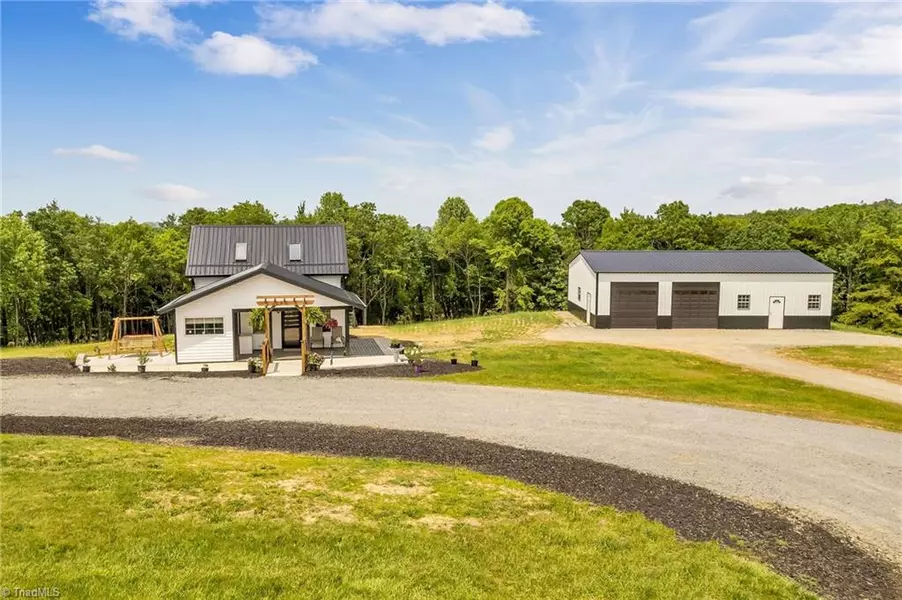 351 Hardin Camp RD, Ennice, NC 28623