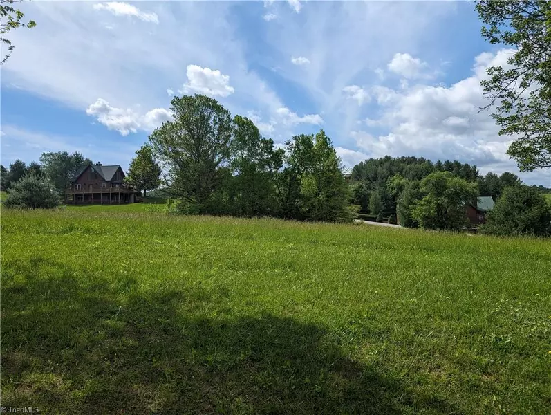 Lot 15 Bear Den RD, Sparta, NC 28675