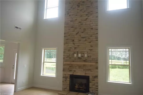 Oak Ridge, NC 27310,7878 Pine Forest DR #33