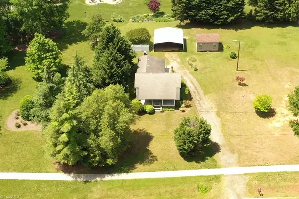 Oak Ridge, NC 27310,1905 Oak Ridge RD