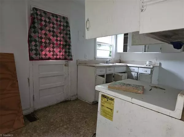 Greensboro, NC 27406,1822 Larkin ST