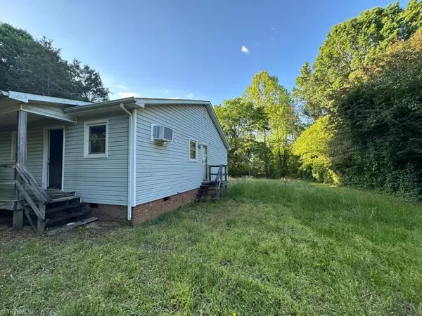 Sophia, NC 27350,4158 Carlton DR