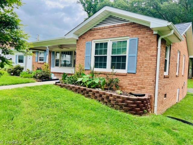 Stoneville, NC 27048,105 S Church ST
