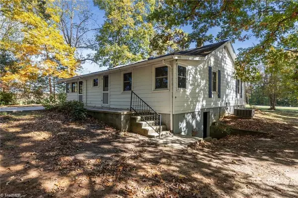 Sophia, NC 27350,4251 Edgar RD