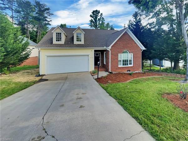 5710 Manor Ridge TRL, Greensboro, NC 27407