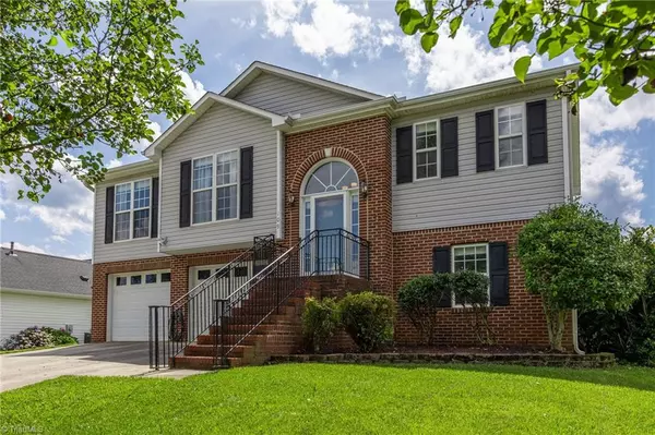 109 Royal Kings CT, Winston-salem, NC 27127