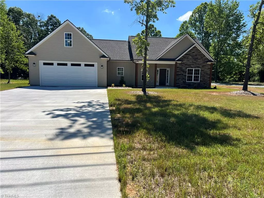 Thomasville, NC 27360,2703 Johnsontown RD