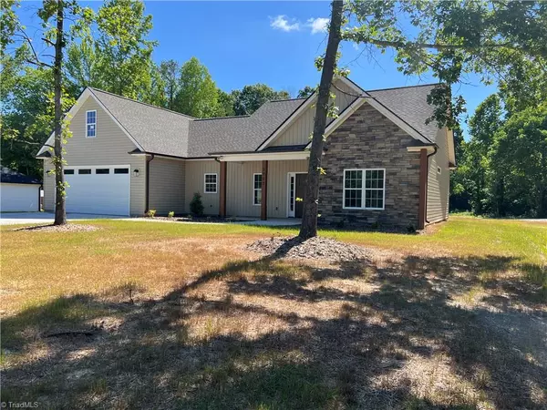 Thomasville, NC 27360,2703 Johnsontown RD