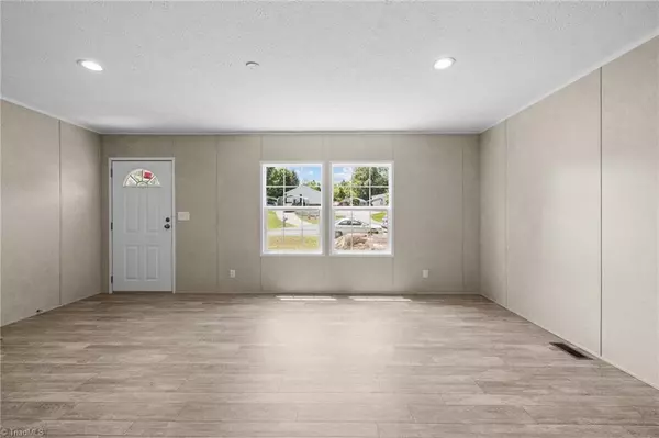 Randleman, NC 27317,102 Jess Ferree CT